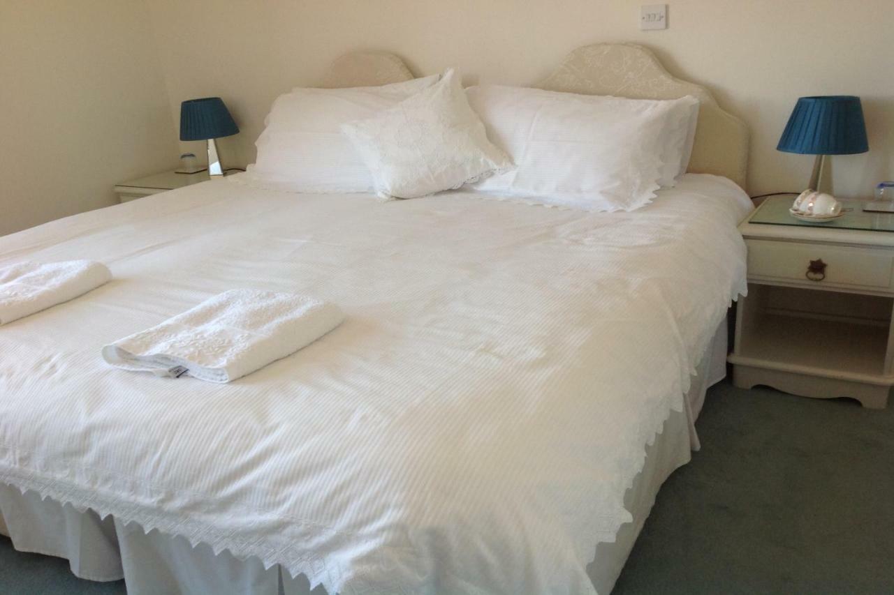 บาสเซ็ตเฮาส์ Bed & Breakfast อีสต์บอร์น ห้อง รูปภาพ